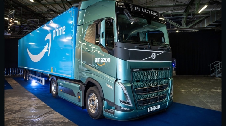 Die E-Lkw's werden von Volvo Trucks produziert. © Amazon