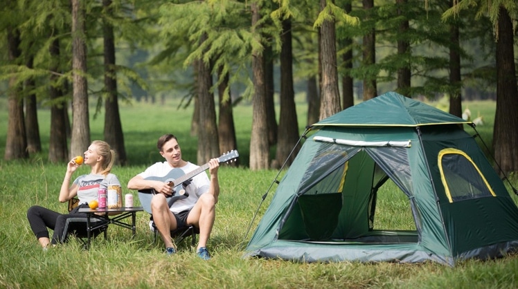 Beim Campingurlaub setzen die Reisenden tendenziell seltener den Rotstift an als bei teureren Unterkünften in Ferienanlagen. © Pixabay