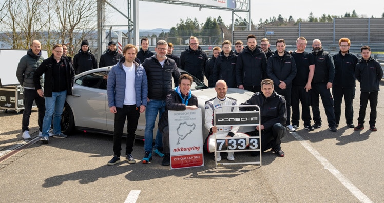 Der Taycan Turbo S mit Performance-Kit umrundete die Nordschleife des Nürburgrings in 7:33 Minuten