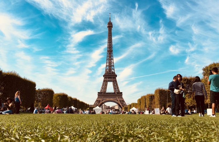 Der Eiffelturm gehört zu den beliebtesten Touristenattraktionen in Frankreich. © Pexels/Amine Attout