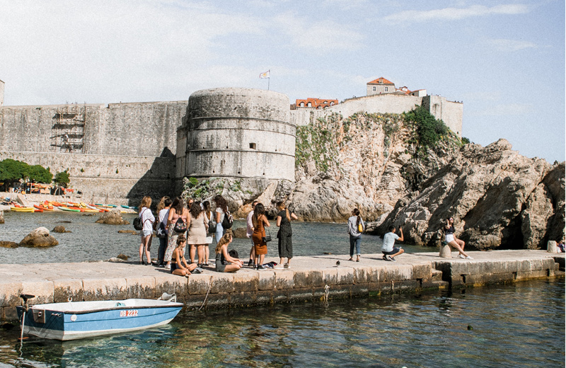 Tourist:innen in Dubrovnik
