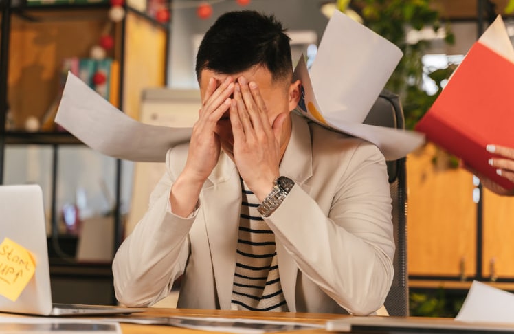Stress im Büro: Viele leiden in der Arbeit © Antoni Shkraba Production/Pexels