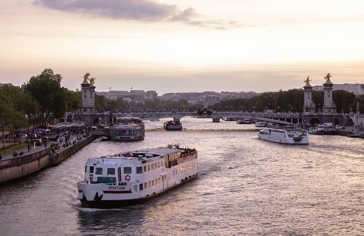 Auf der Seine geht es von Paris durch die Normandie. © Pexels/Josh Withers