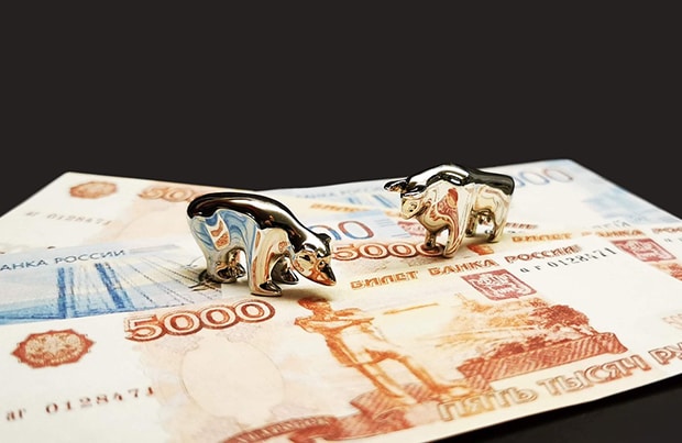 Beim Forex-Handel können Gewinn oder Verlust sehr nah beieinanderliegen. Deshalb haben die Trader ihre Anlagen stets im Blick.