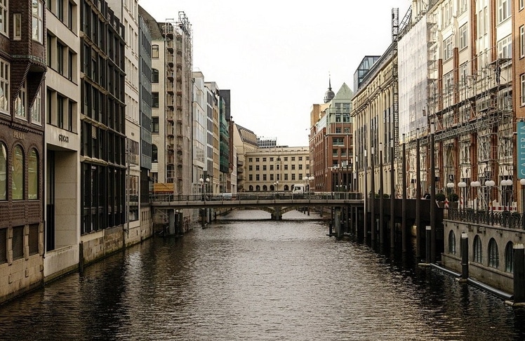 Die Top Ten Wirtschaftsstandorte - Hamburg schafft es auf Platz 1.
Fotorechte: hamburg-hs-photografie 7854198_1280