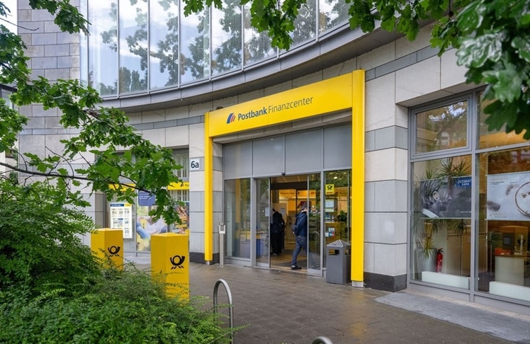 Neues Filialformat Co-Lokation von Deutscher Bank und Postbank in Hamburg.
Foto: LinkedIn Postbank