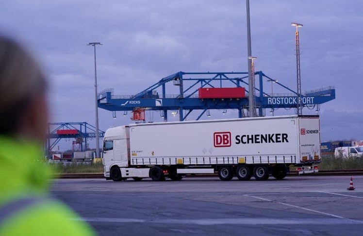 Mecklenburg-Vorpommerns Logistikdrehscheibe: DB Schenker als zentraler Player für Fracht und Transport. © Deutsche Bahn AG/  Volker Emersleben