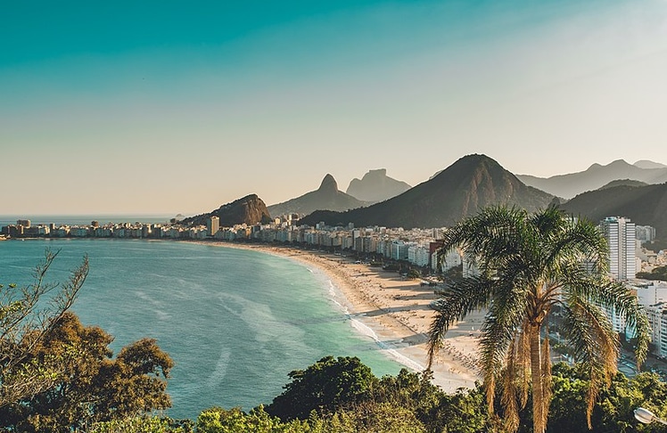Die Copacabana in Rio de Janerio ist nicht nur einer der bekanntesten, sondern auch schönsten Strände der Welt, befindet das Team von Beachatlas. (Bild: Wiki Commons, Donatas Dabravolskas)