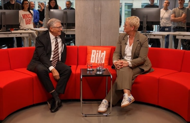 Bill Gates im Gespräch mit Marion Horn in Berlin, Mai 2024 (Bild: Bild)