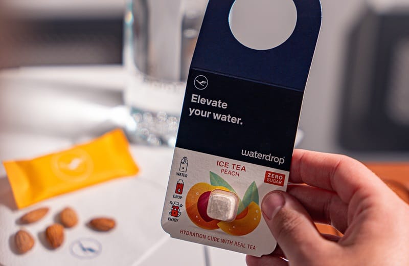 waterdrop will ein Glas Wasser mit nur einem Würfel zum Geschmackserlebnis machen (Bild: waterdrop) waterdrop will ein Glas Wasser mit nur einem Würfel zum Geschmackserlebnis machen (Bild: waterdrop)