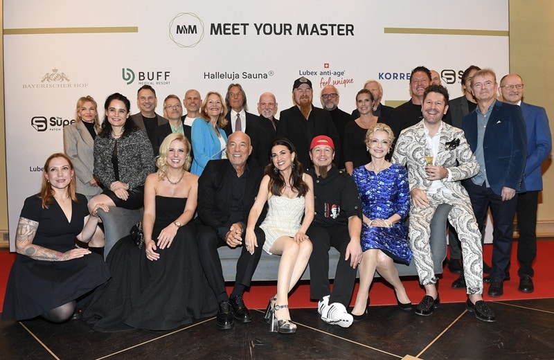 Gruppenfoto am Freitagabend (Bild: Brauer Photos / Dominik Beckmann) Gruppenfoto am Freitagabend (Bild: Brauer Photos / Dominik Beckmann)