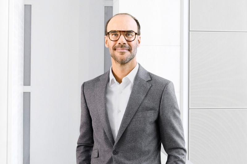 Clément Schwebig übernimmt 2026 die Führung der RTL Group und soll Bertelsmanns Streaming- und Produktionsstrategie international vorantreiben. © Bertelsmann