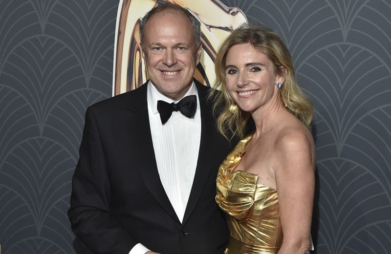 Richard Grasl vom Kurier mit seiner Frau am Freitag in Kitzbühel (Bild: Brauer Photos / G. Nitschke)