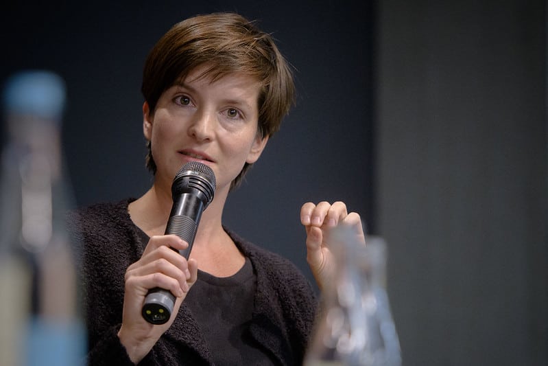 Klimapolitik-Expertin Lili Fuhr warnt vor unkalkulierbaren Folgen von Solar Geoengineering und fordert stattdessen echte Emissionsreduktion. © Heinrich-Böll-Stiftung/Flickr/CC BY-SA 2.0