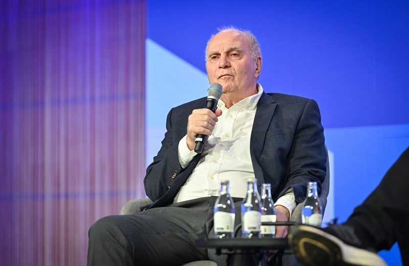 Uli Hoeneß am Montag in München (Bild: Gabriele Grießenböck)