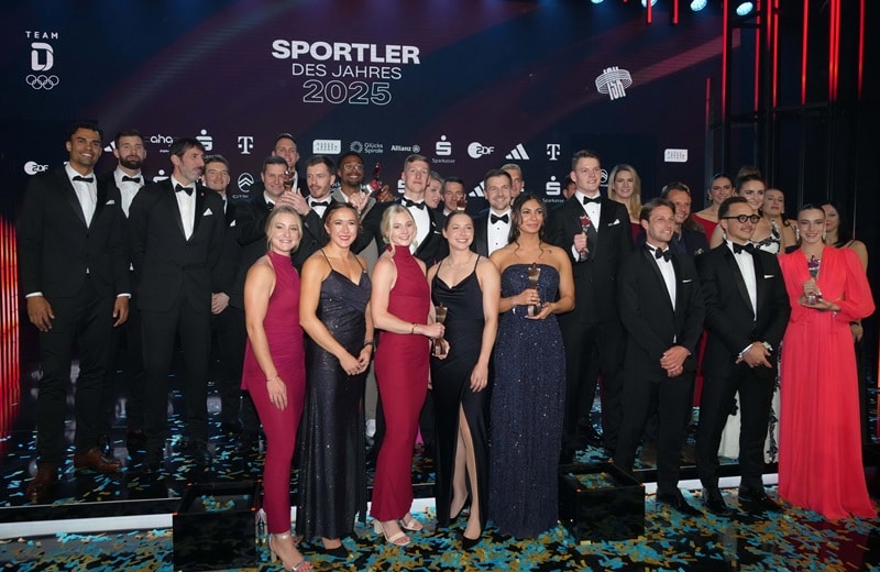 Die versammelten Ausgezeichneten (Bild: Brauer Photos / G. Hofer)