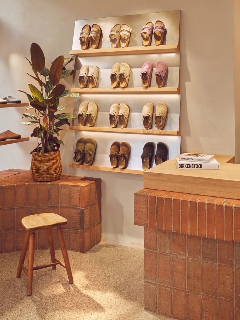Weitere Eindrücke aus dem neuen Birkenstock-Brandstore in Utrecht (Bild: Birkenstock / Maarten Willemstein)