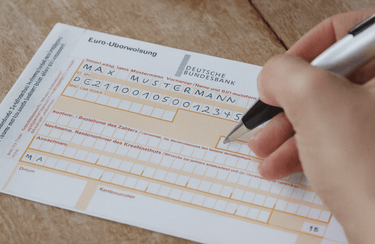 Ab Oktober wird bei jeder SEPA-Überweisung geprüft, ob Name und IBAN übereinstimmen. 