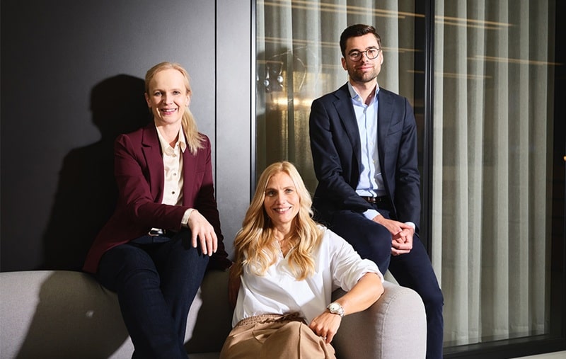 Elke Reibetanz, Nadine van Maanen und Jonas Gehrling (Bild: Serviceplan) Elke Reibetanz, Nadine van Maanen und Jonas Gehrling (Bild: Serviceplan)