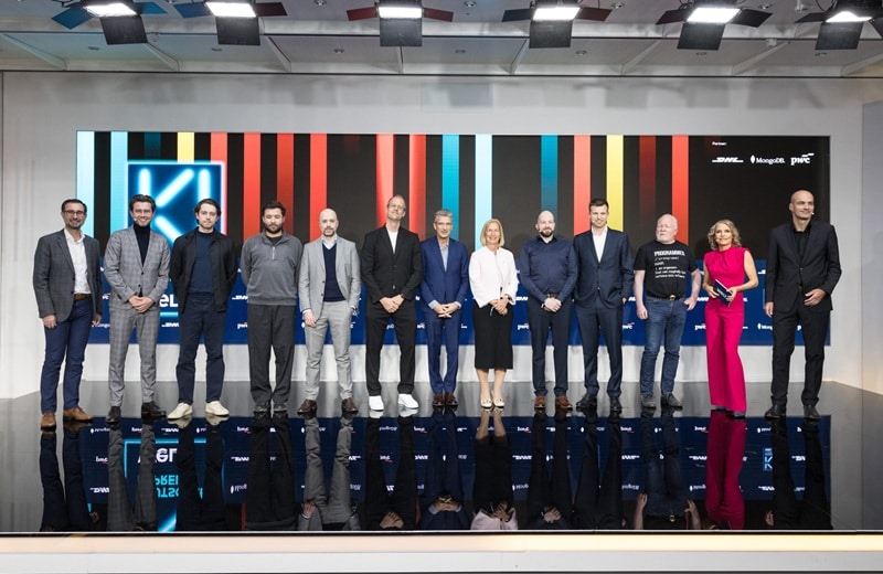 Die versammelten Preisträger in Berlin (Bild: Axel Springer SE)