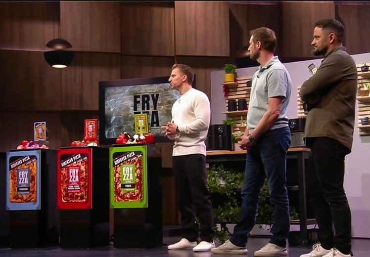 Fryzza in "Die Höhle der Löwen": Sternekoch und Moderator tischen Airfryer-Pizza auf