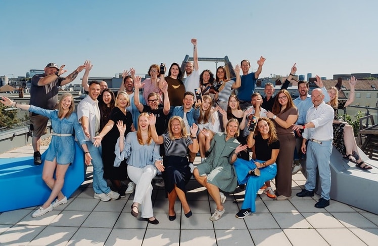 Beste Laune bei der Stargate Group, nachdem die Full-Service-Werbeagentur mit Sitz in Wien im weltweiten Eventex-Index bis auf den vierten Rang klettern konnte