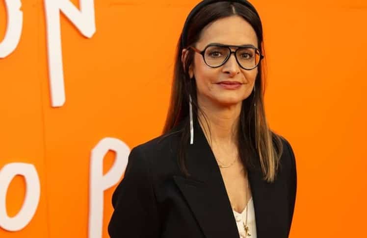 Iris Sayram berichtet heute als ARD-Hauptstadtkorrespondentin über die Bundespolitik. Ihre Kindheit im Kölner Friesenviertel verarbeitete sie im Buch "Für euch", auf dem der Film "Mimi und ich" basiert. © Blendfabrik - Jens Howorka für LEADERSNET.DE