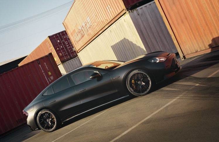 Der neue Mercedes-AMG GT 4-Türer am Set der Kampagne "Too Hard to Resist" in Los Angeles.