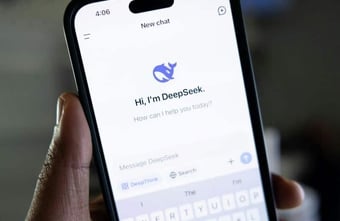 DeepSeek sammelt mindestens 12 Milliarden Dollar ein