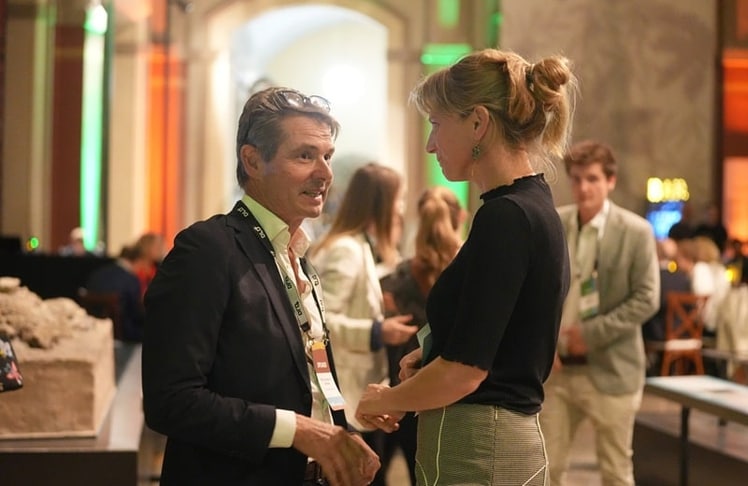 Martin Stuchtey, Gründer & CEO der Landbanking Group, mit Transformationsforscherin Maja Göpel