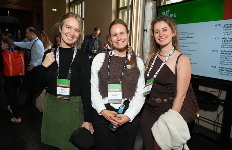 Miriam Schröer, Annika Penelope Schäfer und Johanna Jaurich