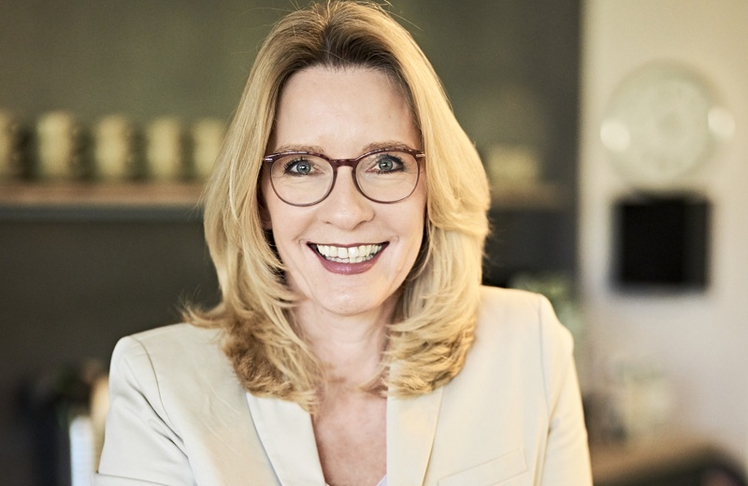 "Unsere Botschafterinnen und Botschafter – also Bayerinnen und Bayern, die über Bayern erzählen – zeigen, wie Brauchtum bewahrt und weiterentwickelt wird", sagt Bayern-Tourismus-Geschäftsführerin Barbara Radomski zur neuen Kampagne