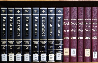 Britannica verklagt OpenAI wegen Nutzung von fast 100.000 Artikeln