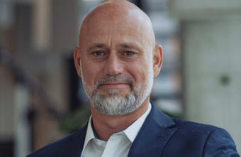 Personalie: Lars Bach