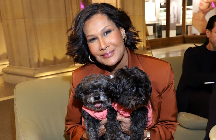 Marie Amiére mit Knöpfchen und Kloe