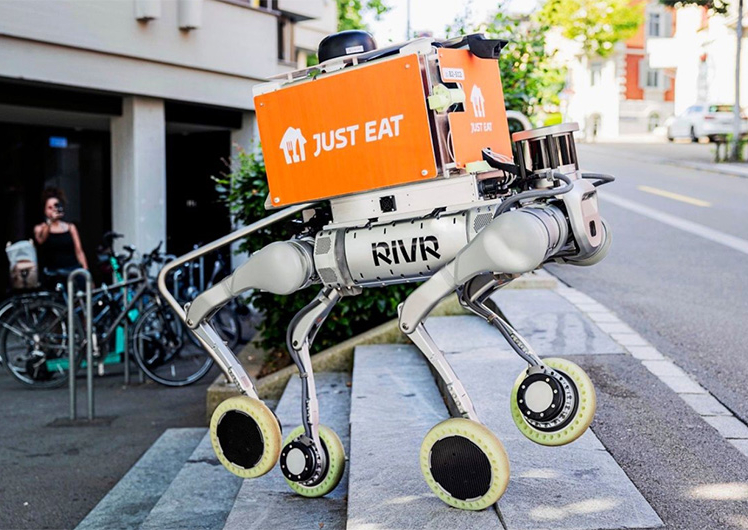 Treppensteigende Zustellroboter: Amazon schluckt Schweizer Tech-Pionier Rivr für die teure "letzte Meile"