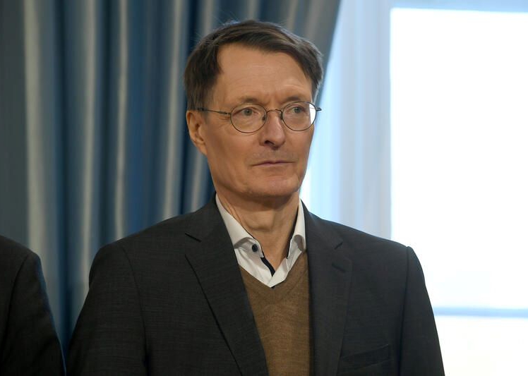 Nach Rheinland-Pfalz-Wahl: Lauterbach will hohe Renten begrenzen