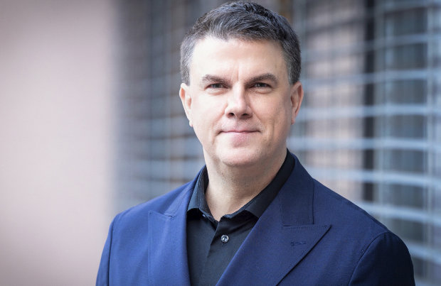 Personalie: Daniel Schnell