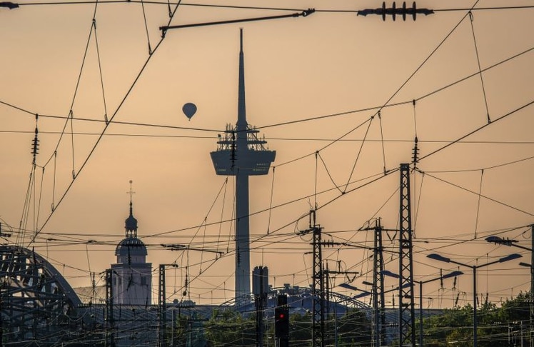 Stromnetz in Deutschland: Die Entlastung bei Stromkosten wirkt je nach Region und Kundengruppe unterschiedlich.