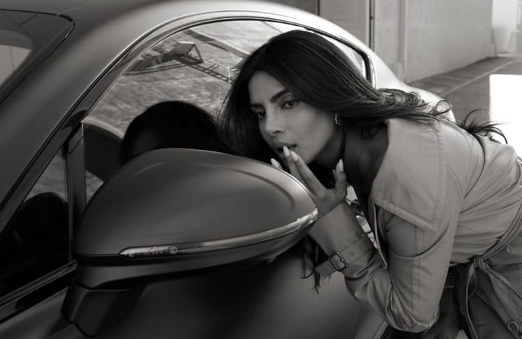 Im Fokus der Bentley Kampagne: reduzierte Ästhetik und Nähe zum Fahrzeug als Teil der Inszenierung. © Bentley Motors