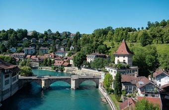 Immer mehr Deutsche ziehen in die Schweiz und nach Österreich