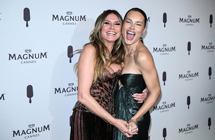Heidi Klum und Adriana Lima gut aufgelegt beim Magnum-Event in Cannes am Donnerstag, 14. Mai 2026