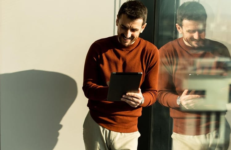 Vom Hype zur Produktivität: Zur operativen Umsetzung der Tech-Transformation suchen Unternehmen derzeit Tech-Experten, die darüber hinaus strategisch-unternehmerisches Verständnis mitbringen. Bild mit KI von Leadersnet generiert.