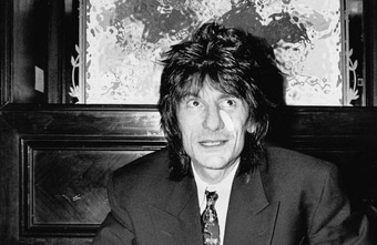 Rolling-Stones-Gitarrist Ronnie Wood zeigt Kunst in Tübingen