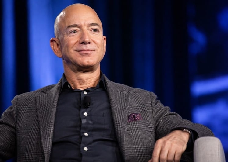 Jeff Bezos fördert die Textilien der Zukunft mit 34 Millionen Dollar