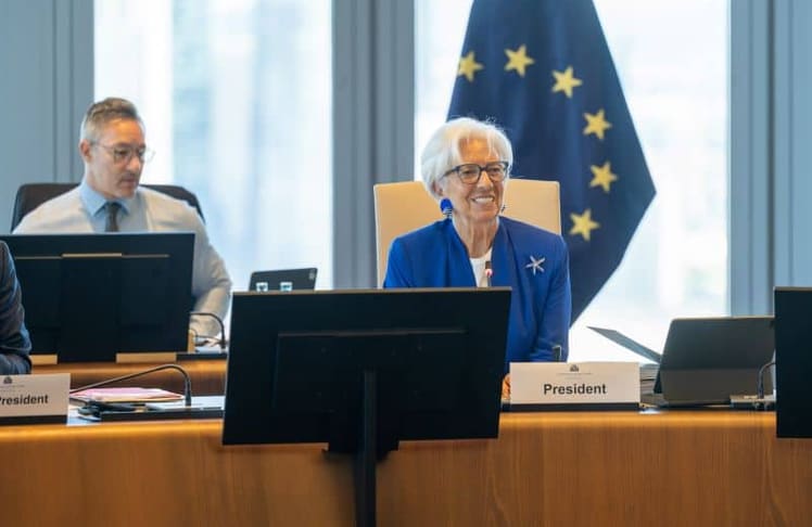 EZB-Präsidentin Christine Lagarde verkündete die erste Zinserhöhung seit September 2023.