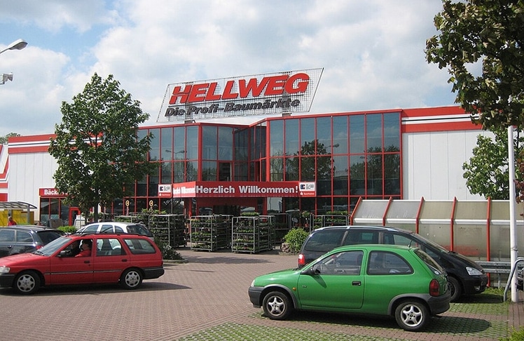 Die Löhne und Gehälter der rund 2.900 Angestellten sind für die kommenden drei Monate über das Insolvenzgeld der Bundesagentur für Arbeit abgedeckt.© Wiki Commons, Helfmann