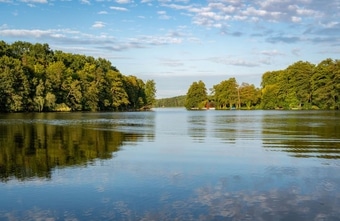 Deutschlands Badeseen im Check: Wie sauber ist das Wasser?