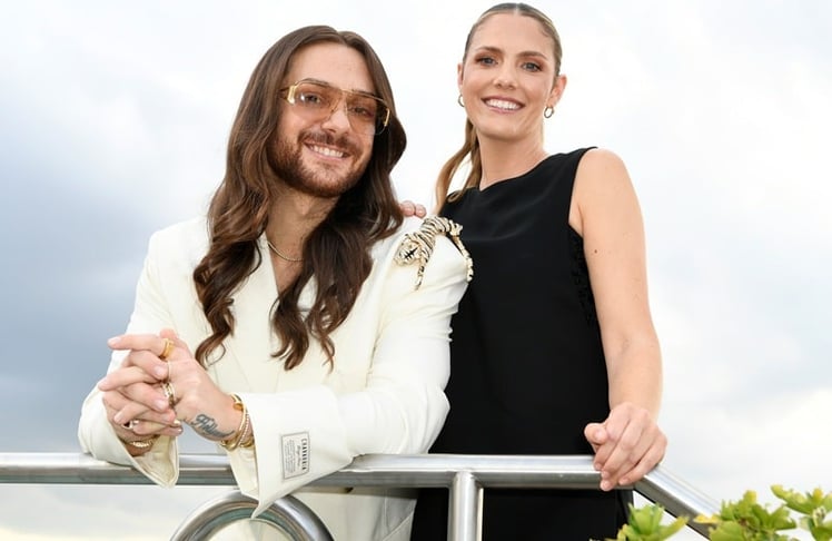 Riccardo Simonetti und Viviane Geppert am Mittwoch, 17. Juni 2026 bei der Enthüllung der "Women Are"-Kampagnenkollektion in München