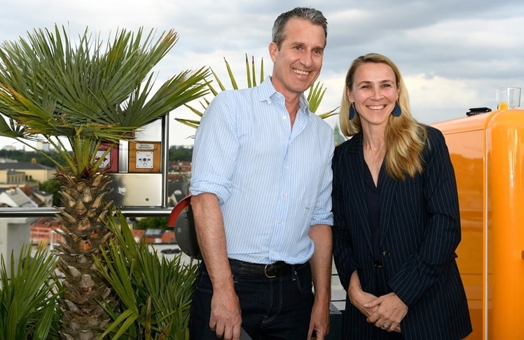 Oliver Fritz (Bunte) und Barbara Göttling (General Manager des Mandarin Oriental München)